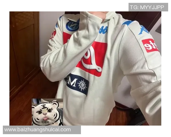 足球明星短袖时尚揭秘他们的穿搭风格与品牌选择